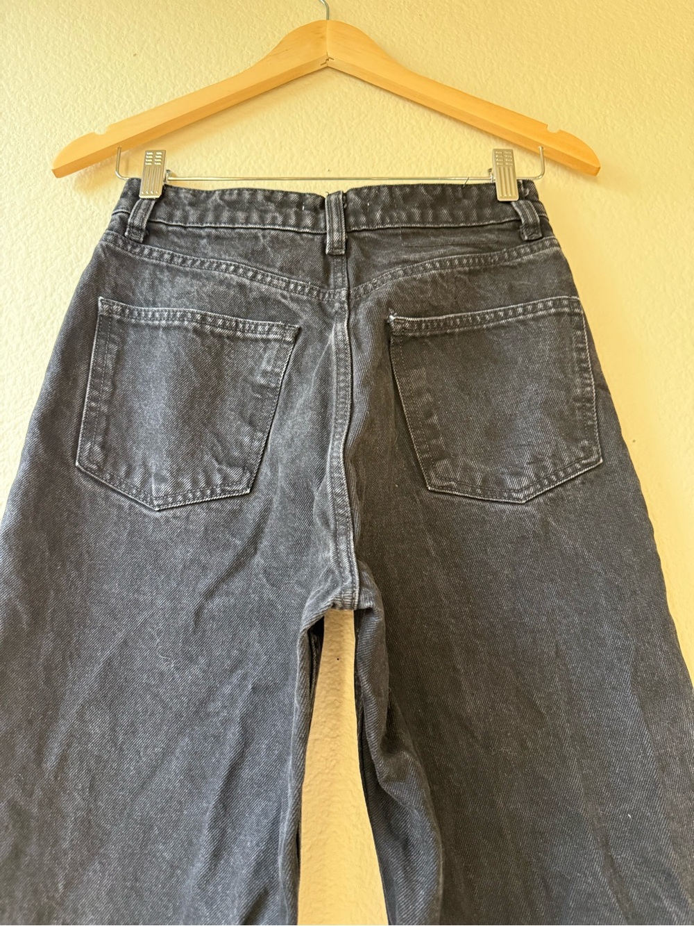 Zara Women's Black Straight Jeans - Picture 9 of 13